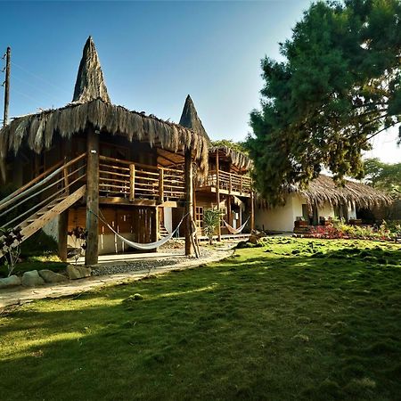 Puerto "Te" Máncora Exterior foto