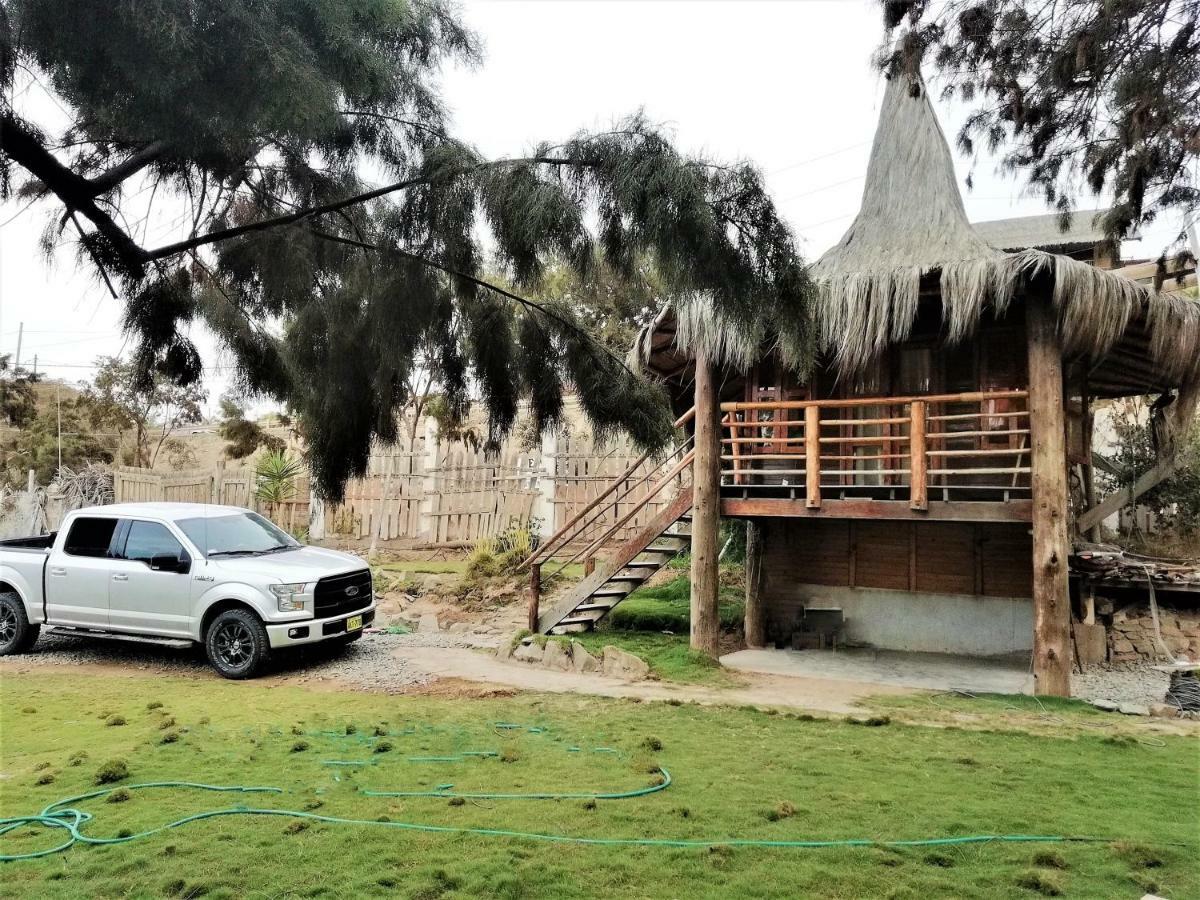 Puerto "Te" Máncora Exterior foto